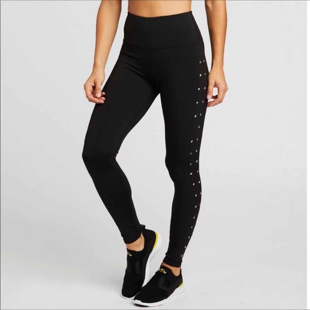 Soul by Soulcycle women’s black star side studded leggings size S